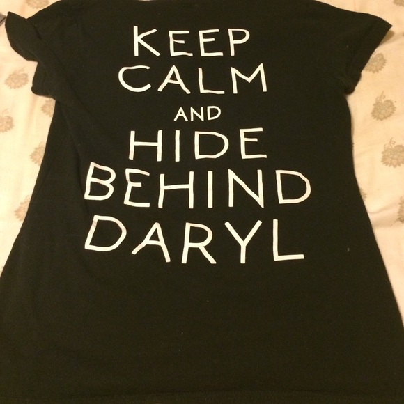 Hottopic the walking dead shirt - Picture 2 of 2