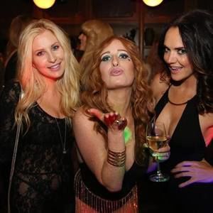 Meet your Posher, Lacey