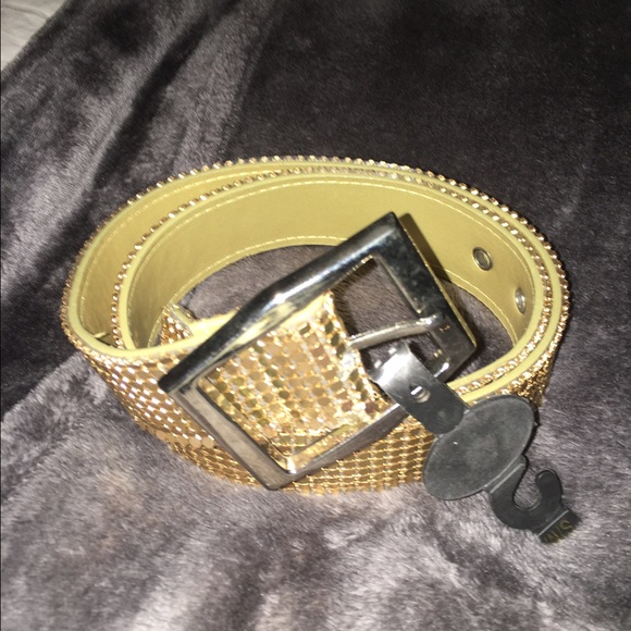 Gold belt