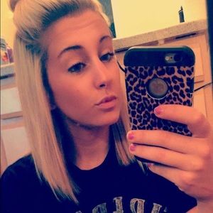 Meet your Posher, Ali