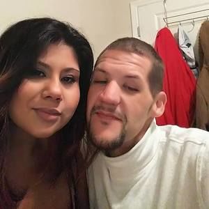 Meet your Posher, Desiree