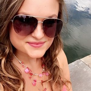 Meet your Posher, Mercede