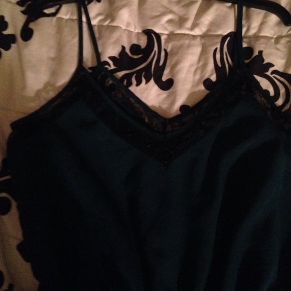 Romper - Picture 2 of 3