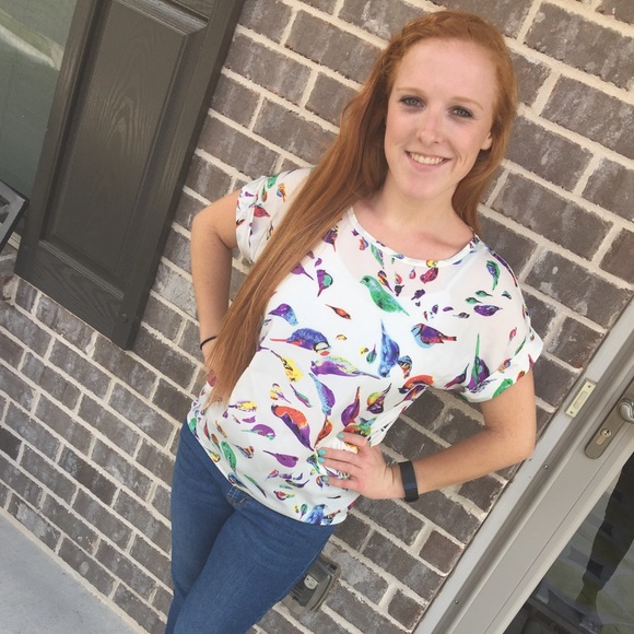 🎉🎉Adorable Bird shirt🎉🎉