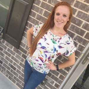 🎉🎉Adorable Bird shirt🎉🎉