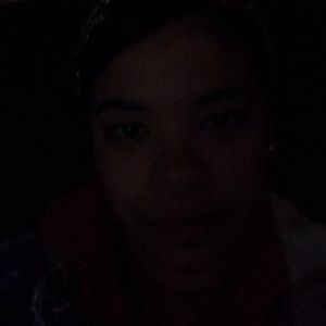 Meet your Posher, Isabel