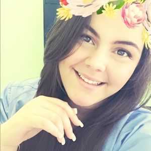 Meet your Posher, Melyssa