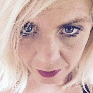 Meet your Posher, Janet