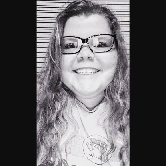 Meet your Posher, Brianna - Picture 1 of 1