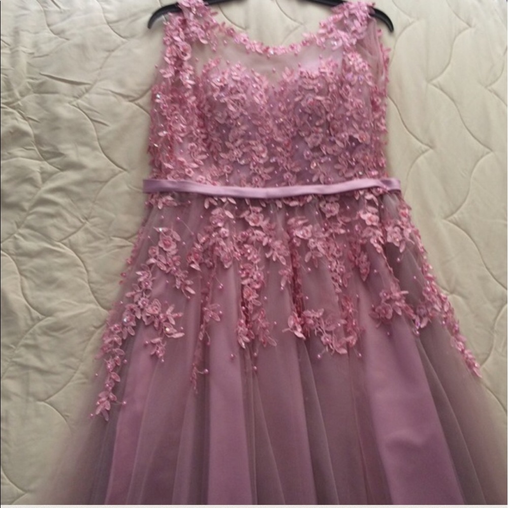 Leave an offer Embroidery beaded custom prom dress