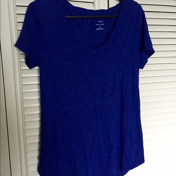 Dark blue Banana Republic Malibu Tee NWOT