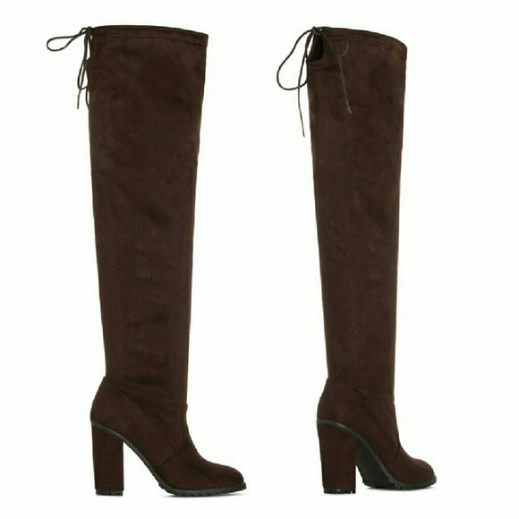 ☆ HP ☆ Kenia over the knee boots. - Picture 2 of 4