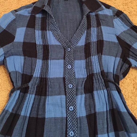 Blue Checkered Button Down Tunic - Picture 2 of 4