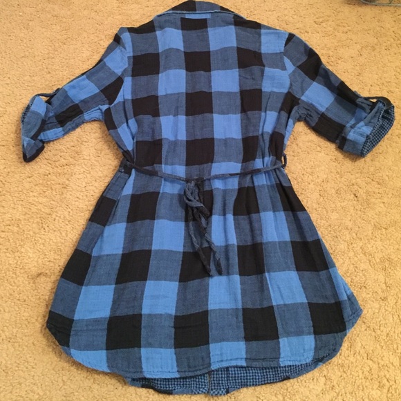Blue Checkered Button Down Tunic - Picture 3 of 4