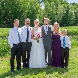 Meet your Posher, Sharon