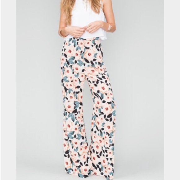 ISO SHOW ME YOUR MUMU STEEL MAGNOLIA! - Picture 2 of 3