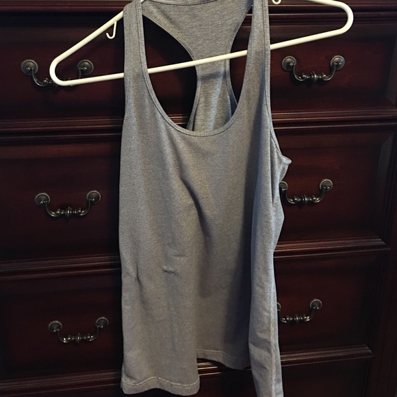 Lulemon tank top