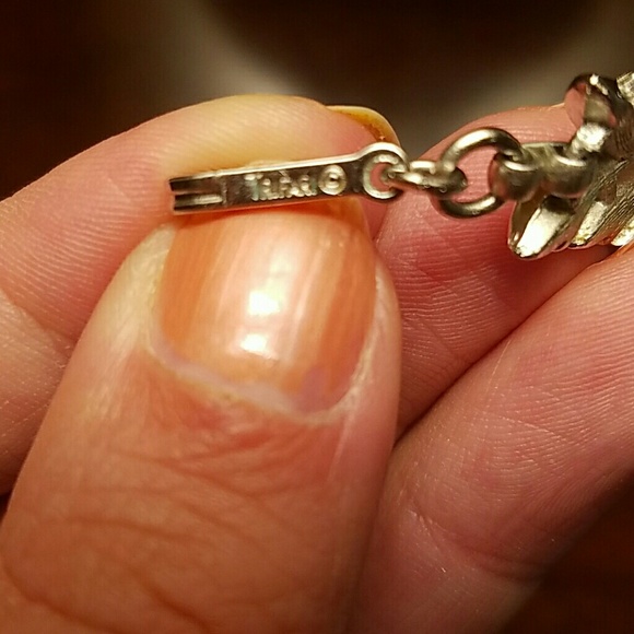 Vintage Trifari Necklace and Bracelet set - Picture 4 of 4