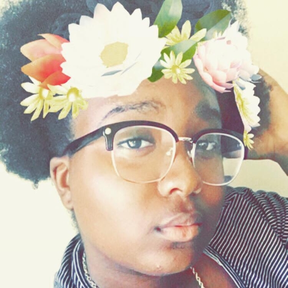 Meet your Posher, Latonya