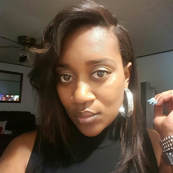 Meet your Posher, Kenya