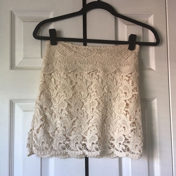 Pins and Needles crochet lace mini skirt