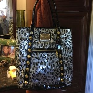 Betseyville tote