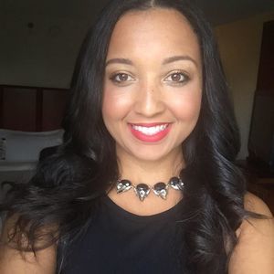 Meet your Posher, Donna