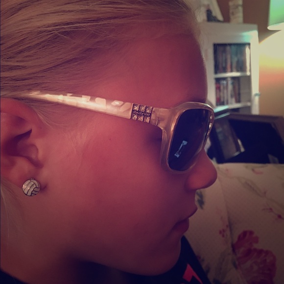 ❌TRADED❌ zinnia NWT Suncloud sunglasses