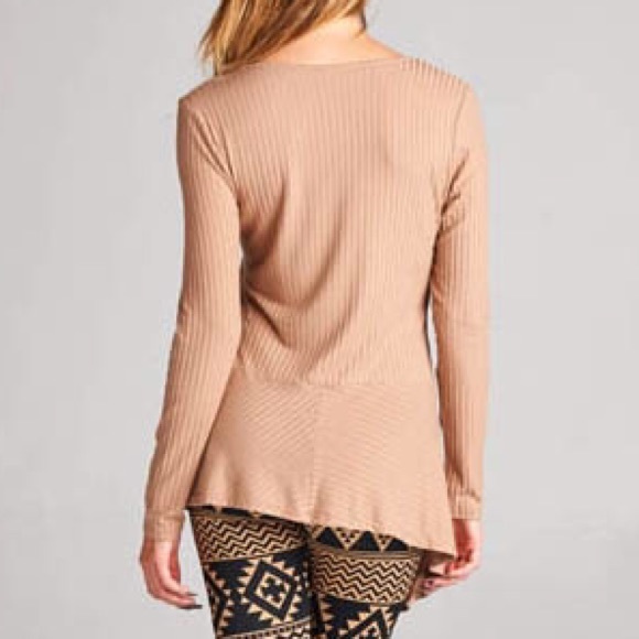 Mocha Ribbed Long Sleeve Tunic Top - Picture 2 of 3