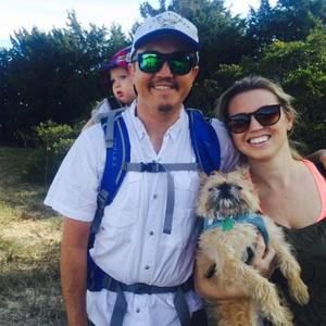 Meet your Posher, Casey