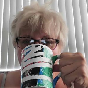 Meet your Posher, Lynne