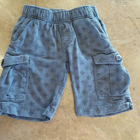 Tea Collection boys size 5 100% cotton Shorts