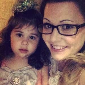 Meet your Posher, Jillian