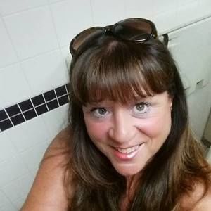 Meet your Posher, Gay