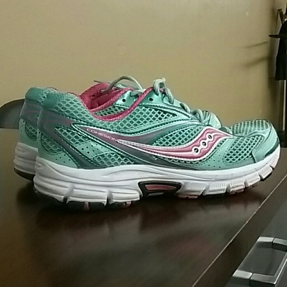 Saucony Cohesion Teal and Pink Tennis Shoes