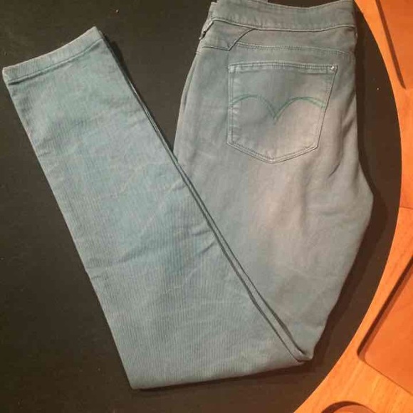 Levis👖