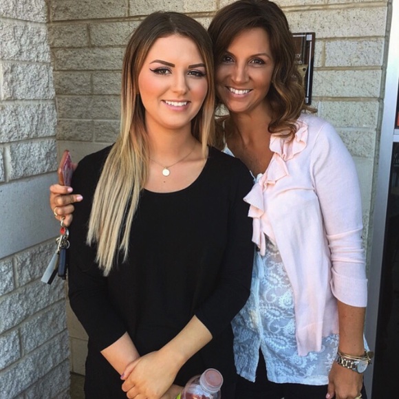 Meet your Posher, Stacey