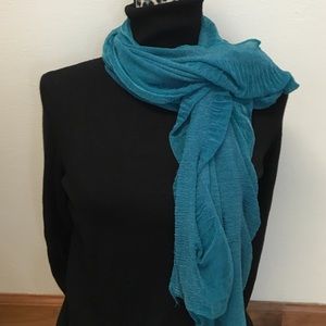 Teal scarf