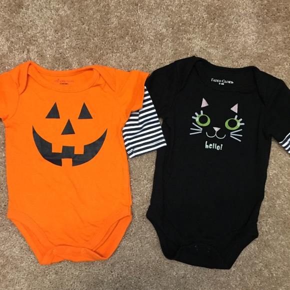 0-3 Month Set of Halloween Onesies!