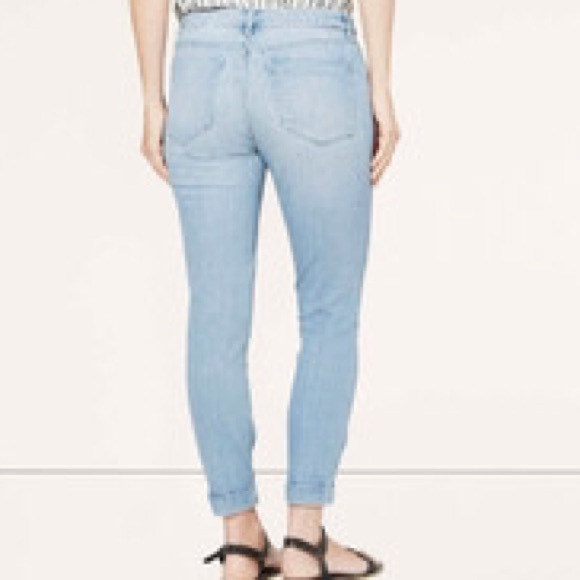 Loft Light wash Curvy Skiny Ankle Pants