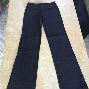 Lululemon yoga pants