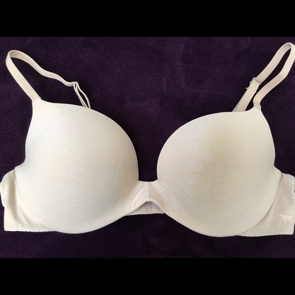 Victoria's Secret Pink bra