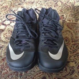 Men's Black Nike Sneaker