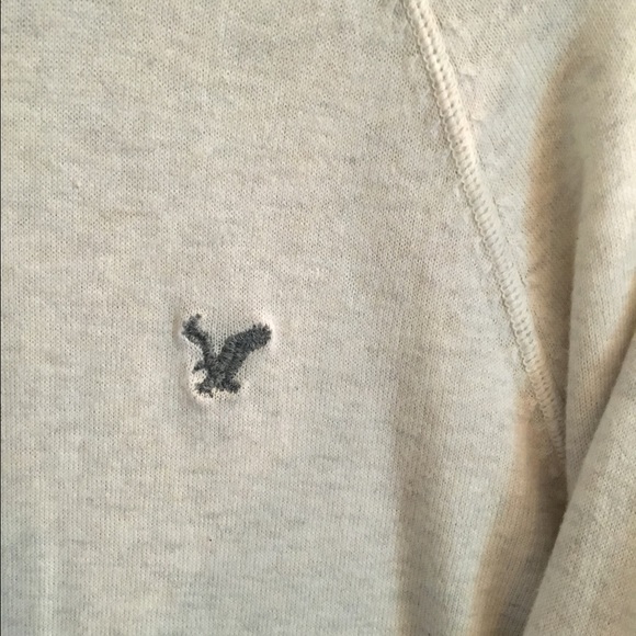 American Eagle Outfitters lightweight sweater