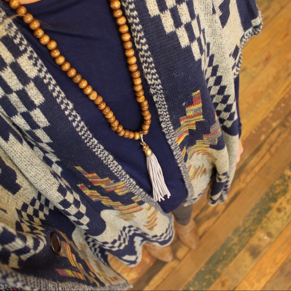 Navy and gray printed long pancho style cardigan - Picture 4 of 4