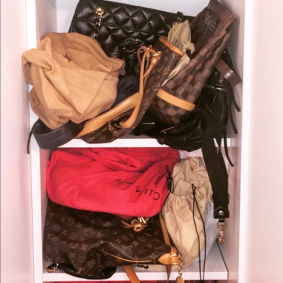 Meet your Posher, Miss Sarah ❤️ - Picture 5 of 7