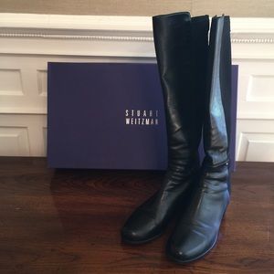 Stuart Weitzman Mezzamezza Boots