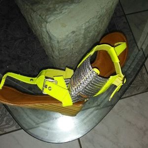 Nice pair of neon yellow and silver sandals size 6
