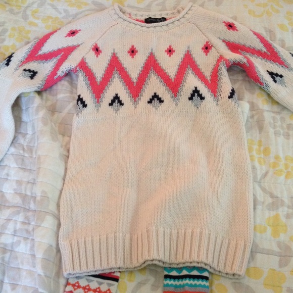Cynthia Rowley sweater w/footless tights