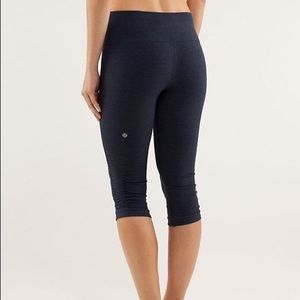 Lululemon Flow & Go Crop